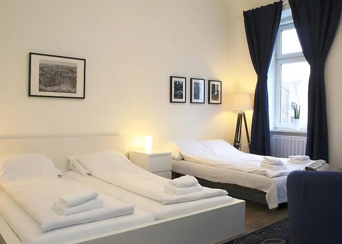 Апартаменти Flatprovider Comfort Eduard - Contactless Check In Відень